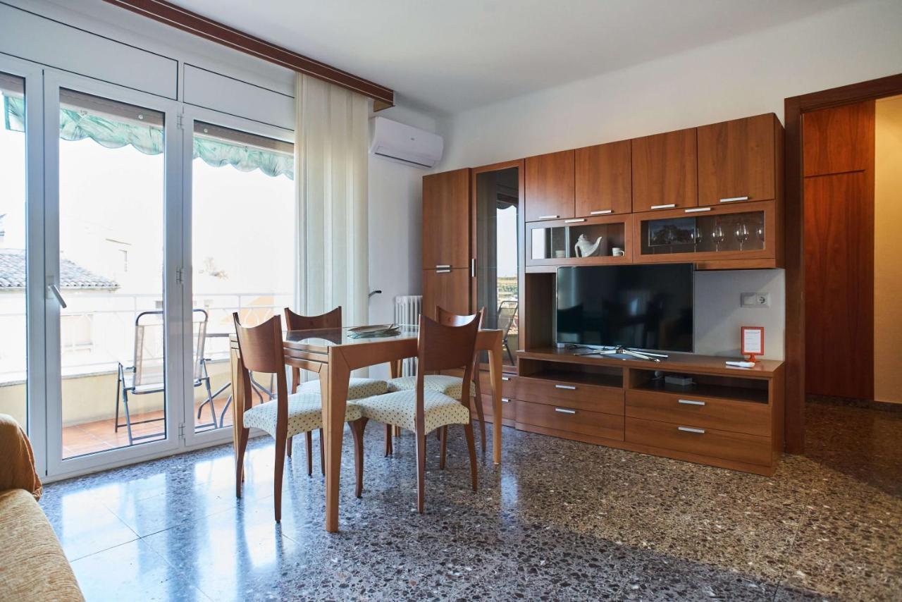 Manresa Apartamentos Turisticos Экстерьер фото