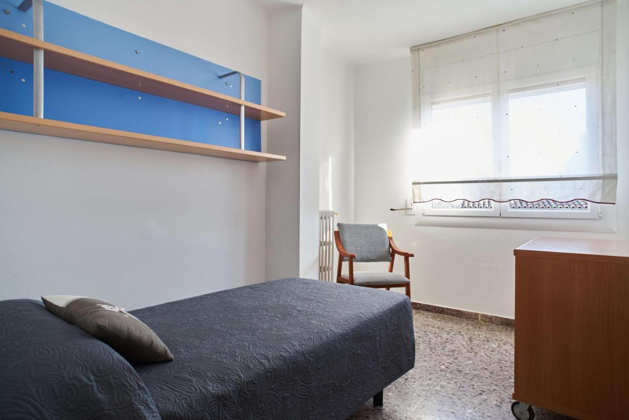 Manresa Apartamentos Turisticos Экстерьер фото
