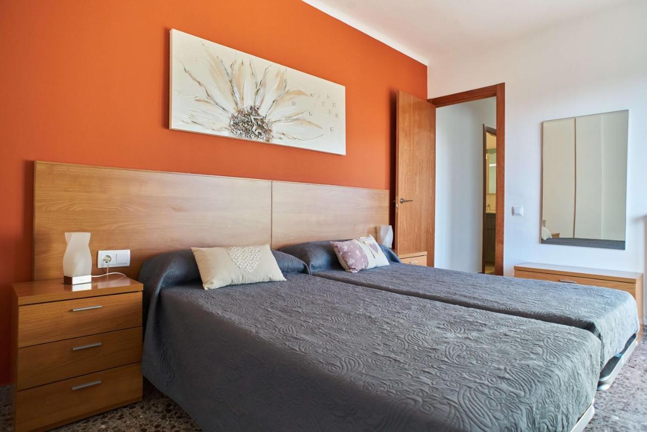 Manresa Apartamentos Turisticos Экстерьер фото